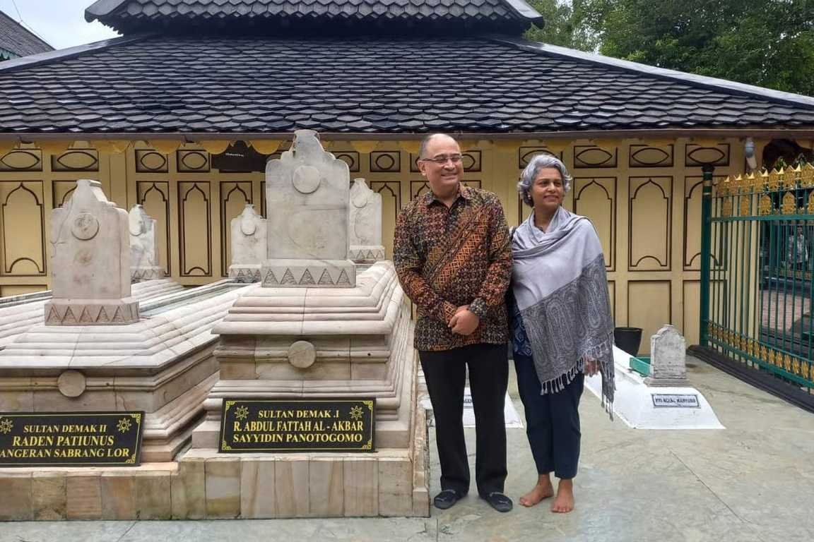 Dubes India Kunjungi Masjid Agung Demak
